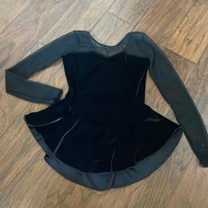 Figure skater velvet mesh sleeve leotard size 8-10